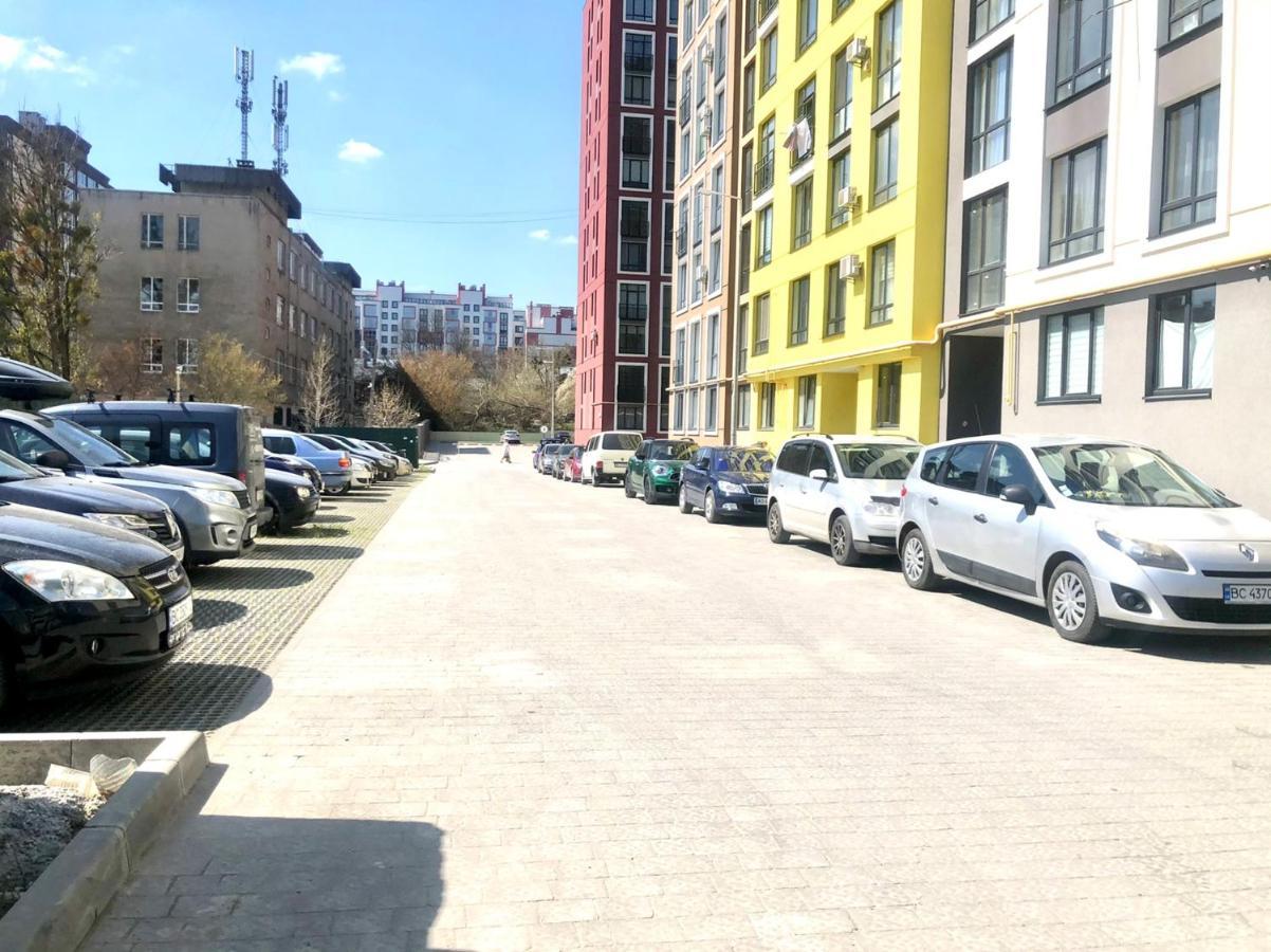 Osapart Hotel In A Complex Semycvit 2 Lvov Exteriér fotografie